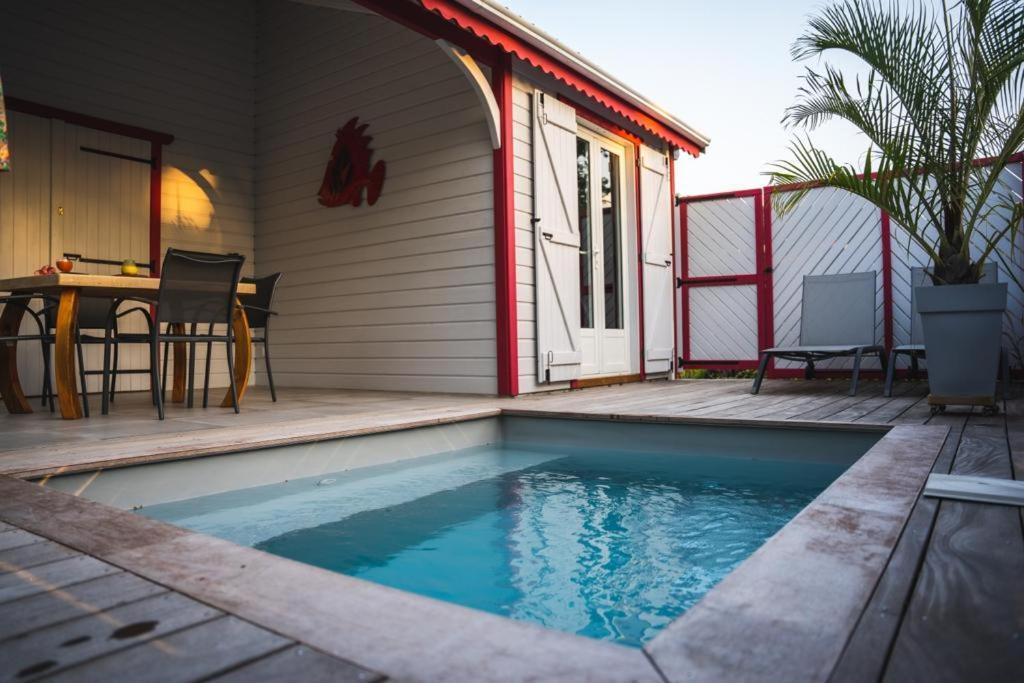 Caraibes Cottage Grenat Piscine Privee 900M De Grande Anse Deshaies Esterno foto