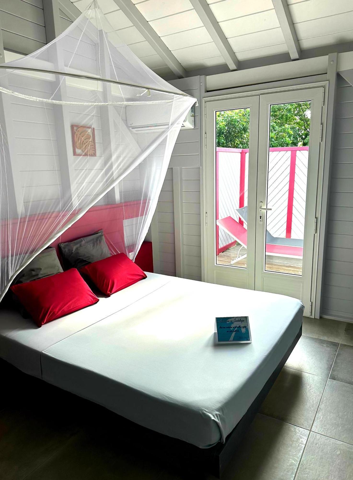 Caraibes Cottage Grenat Piscine Privee 900M De Grande Anse Deshaies Esterno foto